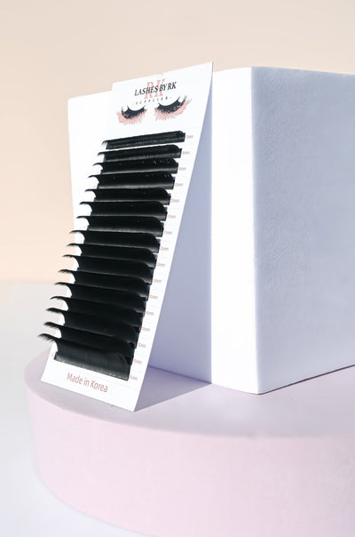 Easy Fanning Russian Volume Lashes | Matt Finish
