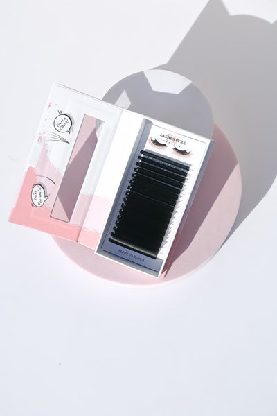 Classic Cashmere Flat Lashes- Mixed Lenghts