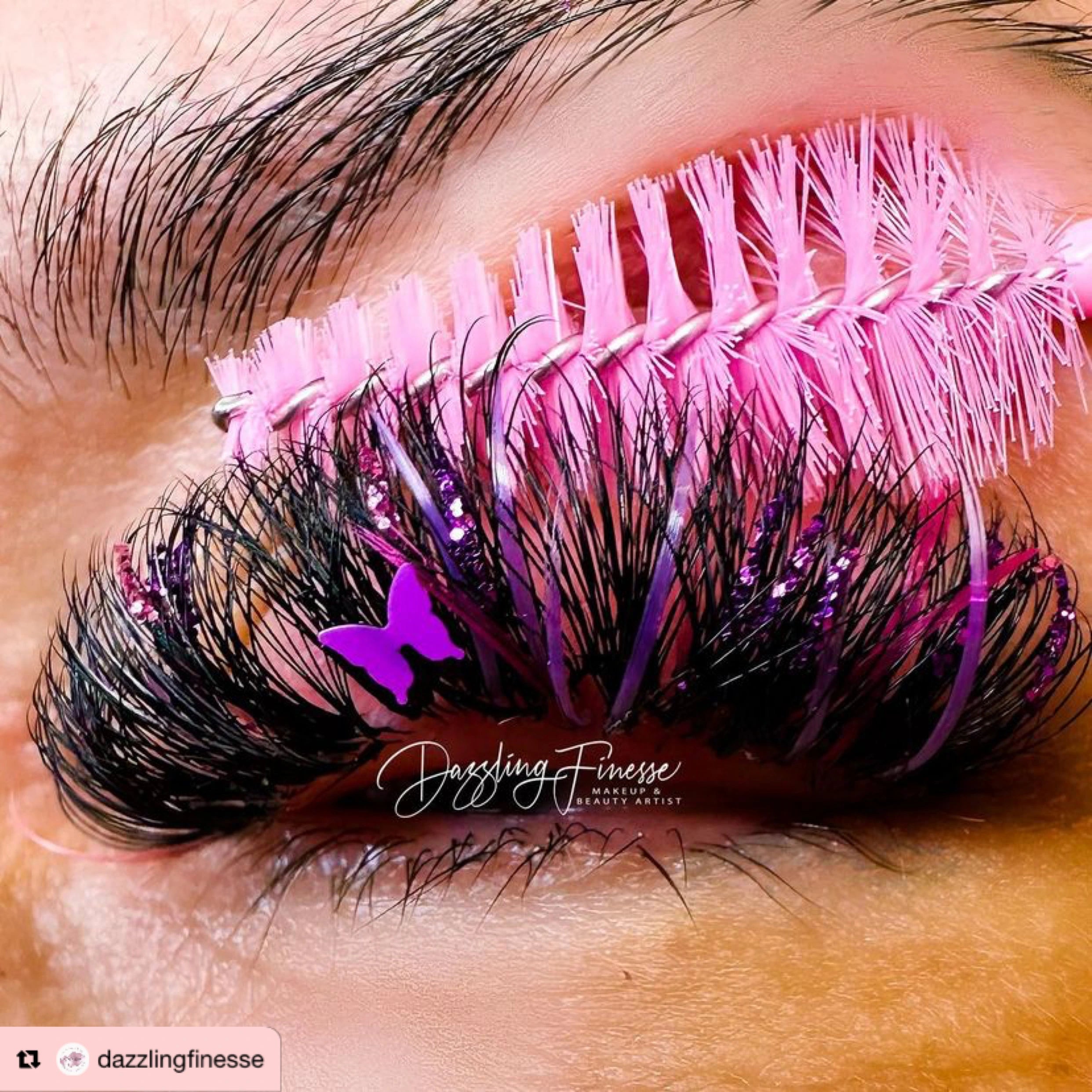 Coloured Lash Spikes For Wispy Volume