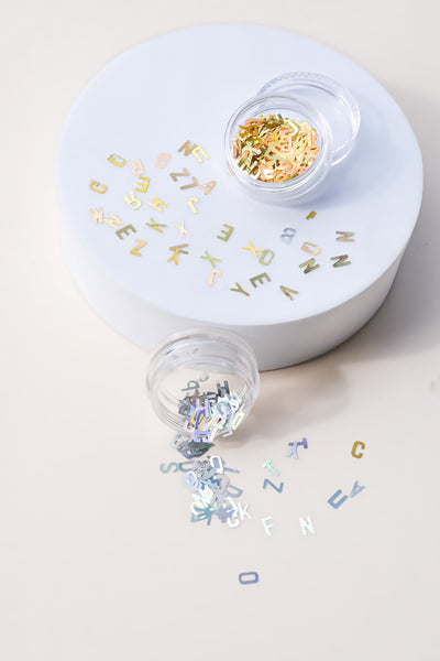 Eyelash/Nails Decal for Eyelash Extension in a container